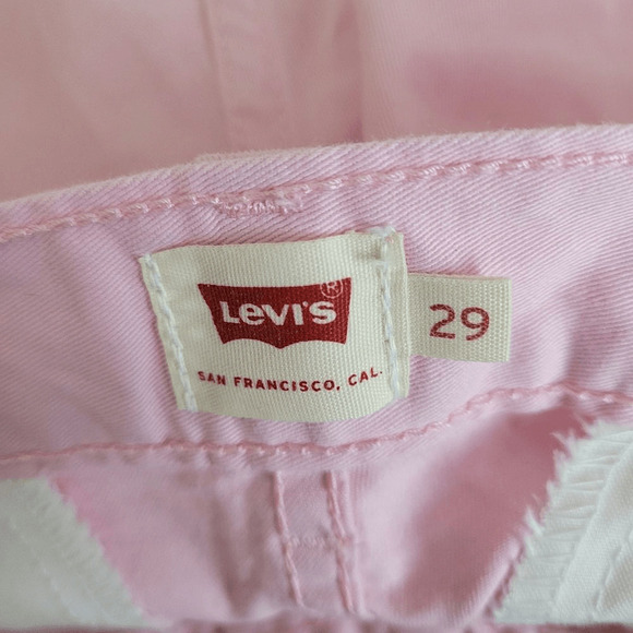 Levi's Pink High Waist Cuffed Shorts 29 Waist (2744) - Picture 3 of 6